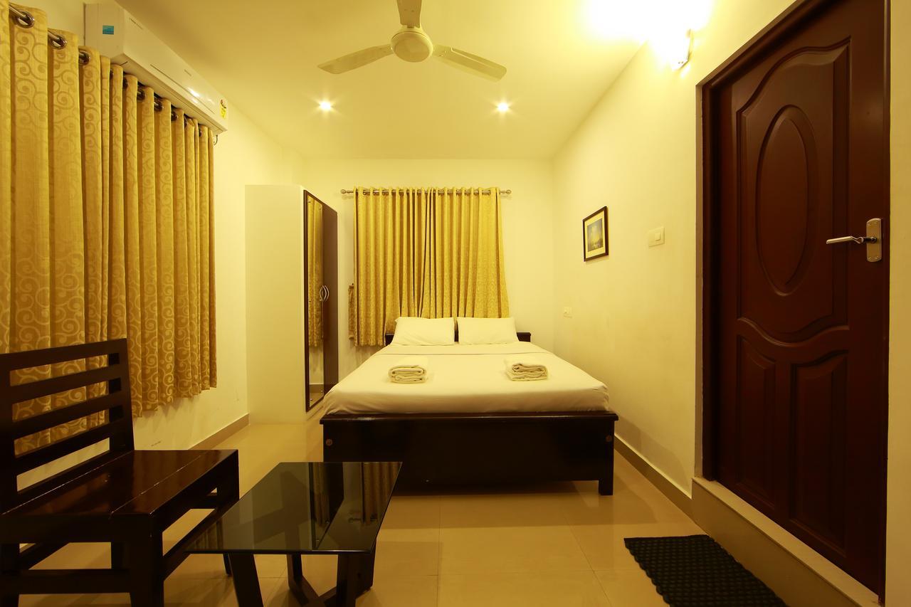 Sara Hotels And Apartments Nedumbassery Exteriér fotografie
