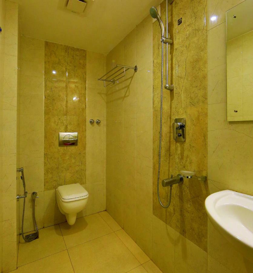 Sara Hotels And Apartments Nedumbassery Exteriér fotografie